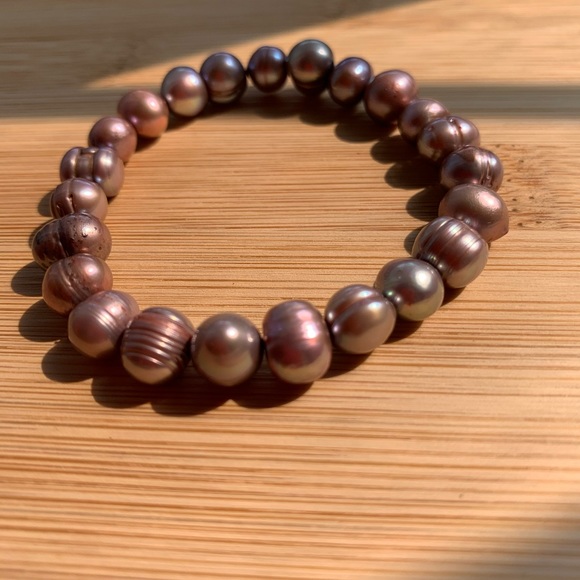 Purple pearl bracelet, genuine pearls. - Picture 1 of 3
